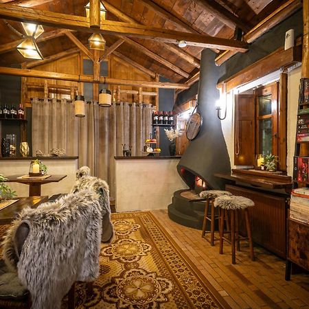 4 Seasons Premium Chalet بالايوس أجيوس أثناسيوس المظهر الخارجي الصورة